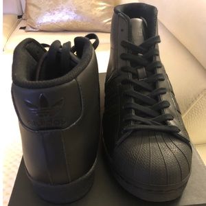 Adidas Pro Model ‘Triple Black’